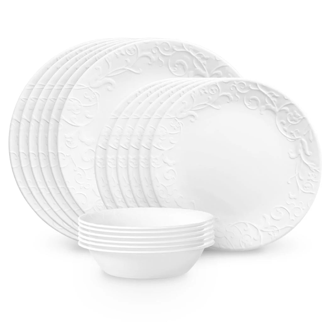 Corelle Dinnerware- Lightweight Bella Faenza 18-piece Dinnerware Set. Service for 6